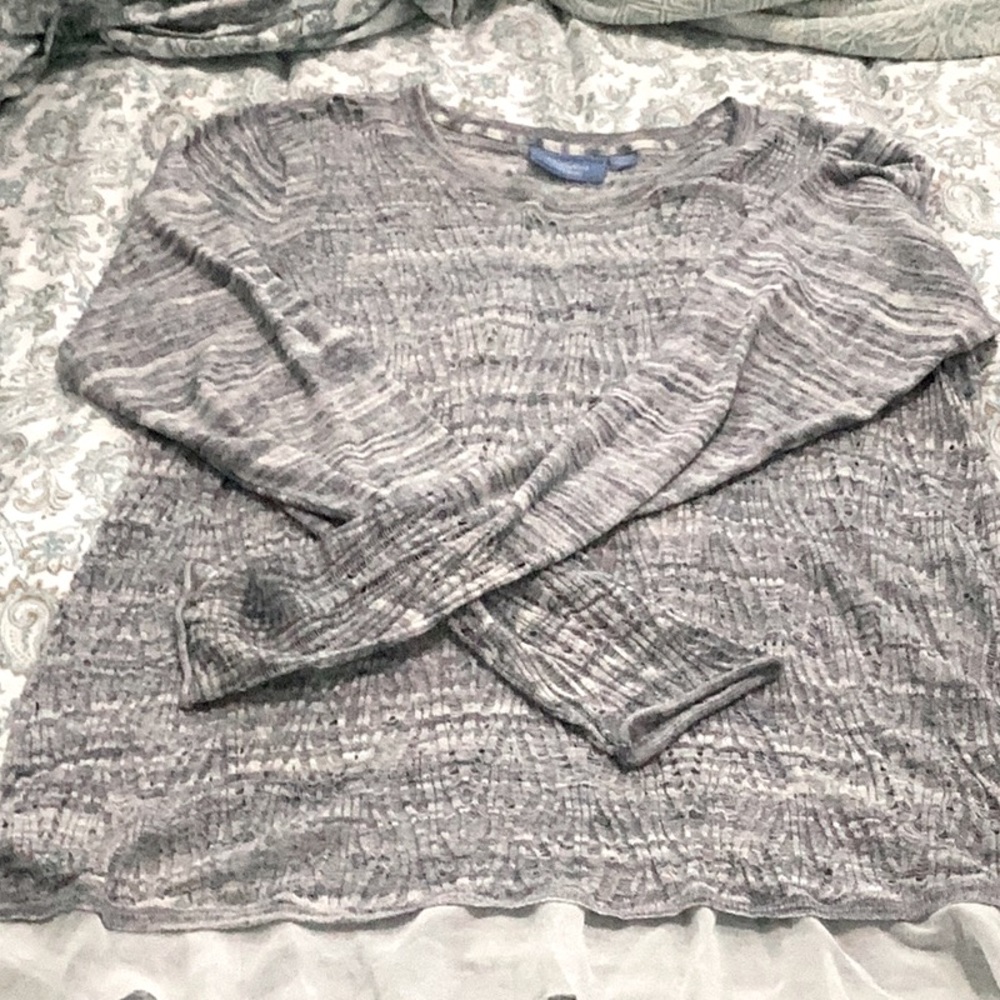 Light crochet sweater with ruffle size XL women’s.